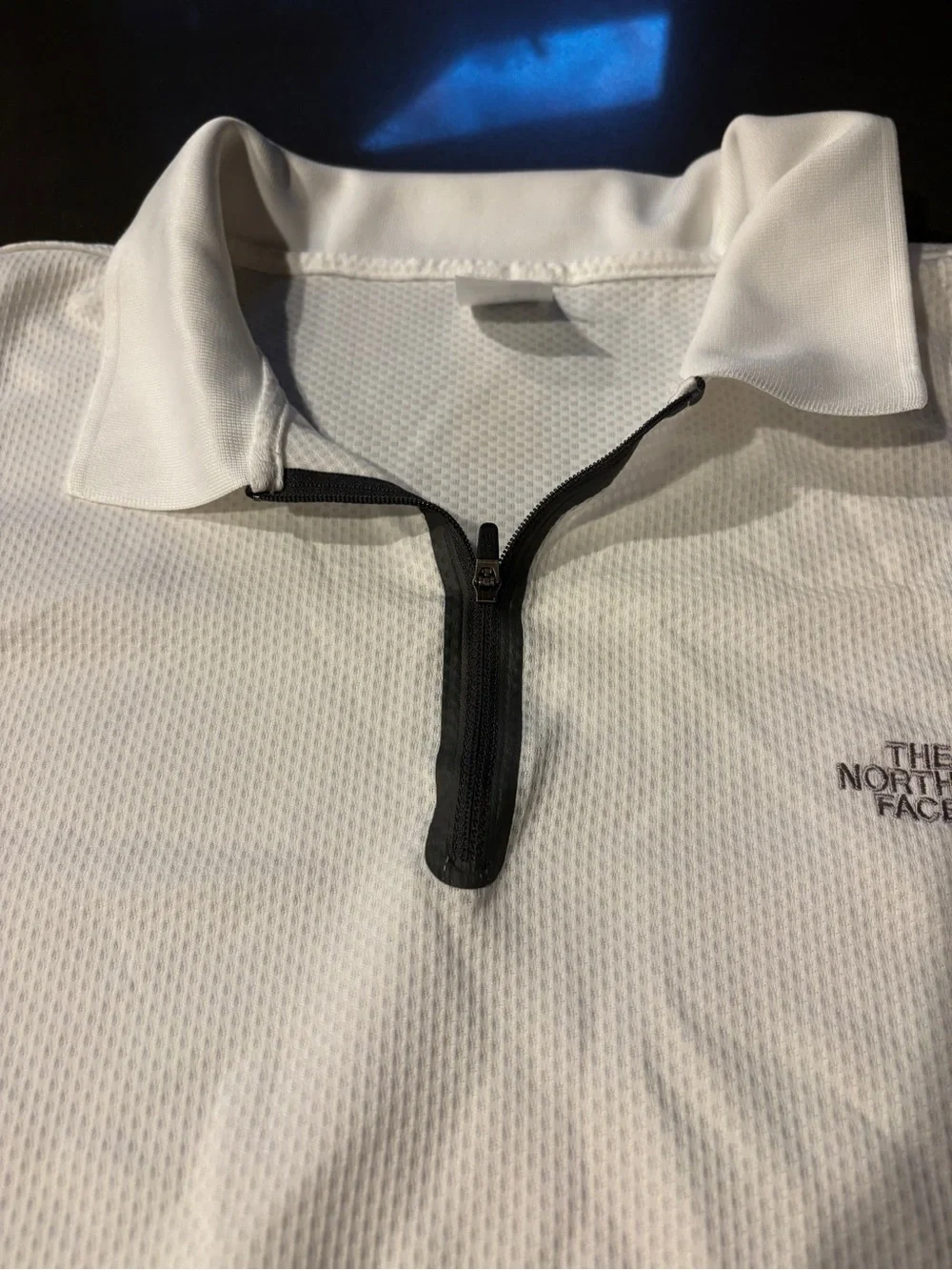 The North Face Men’s vapor weave White Half-Zip Performance Polo xl never worn